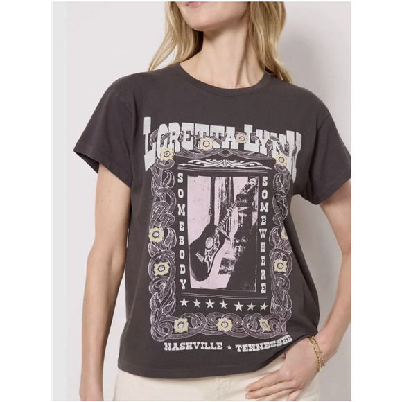 DAYDREAMER LA NWT Evereve Loretta Lynn Nashville Tenessee Graphic Tee // XS - Picture 1 of 10